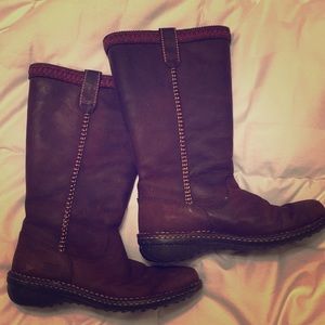 Authentic Ugg winter boots